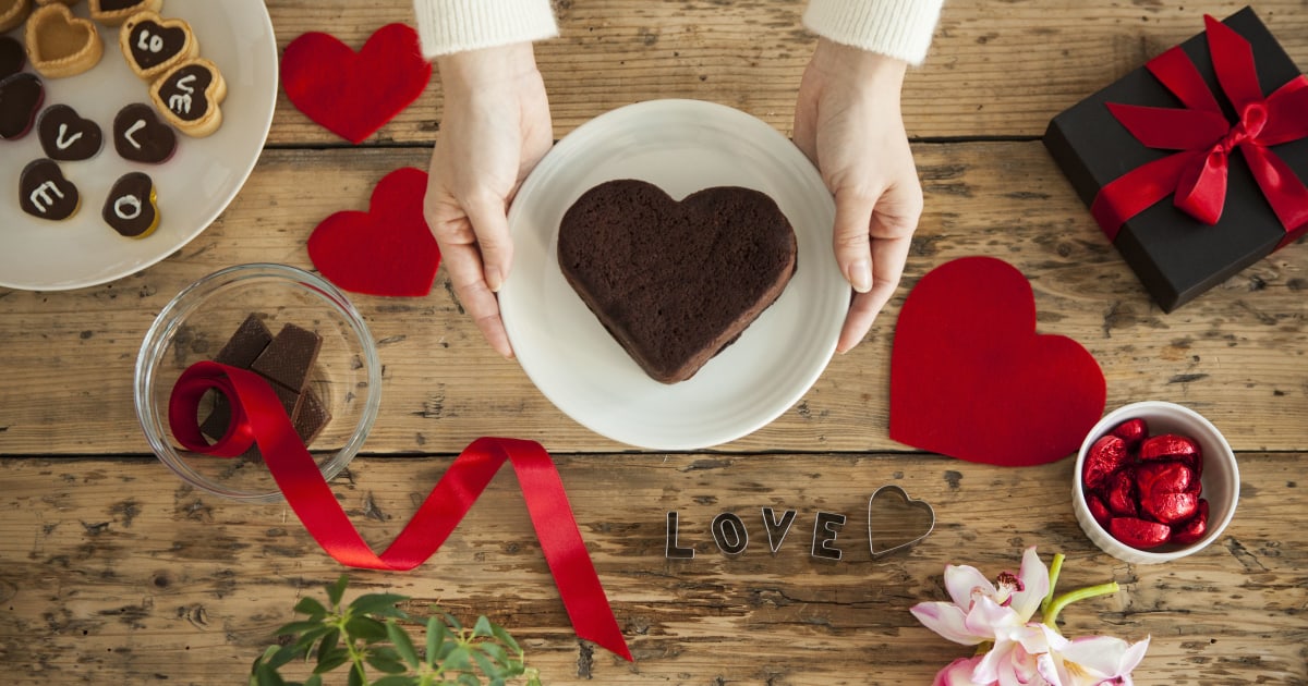 9 Fun Ideas to Celebrate Valentine’s Day at Work | Fairygodboss