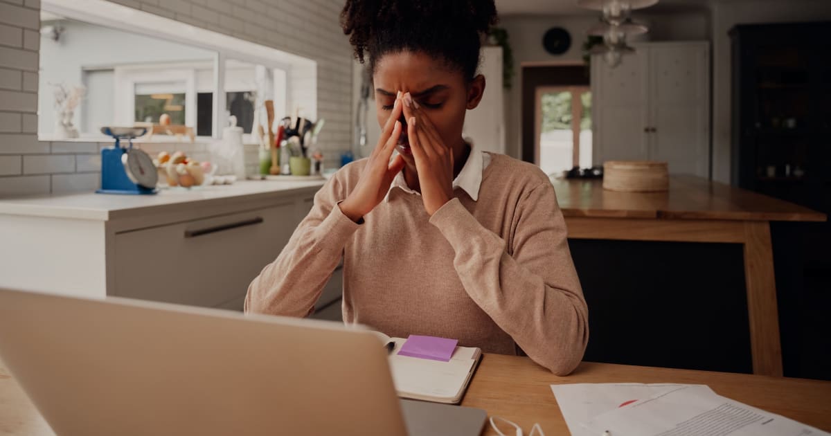 Nearly 1 In 10 Women Are Managing This Mental Illness At Work And It