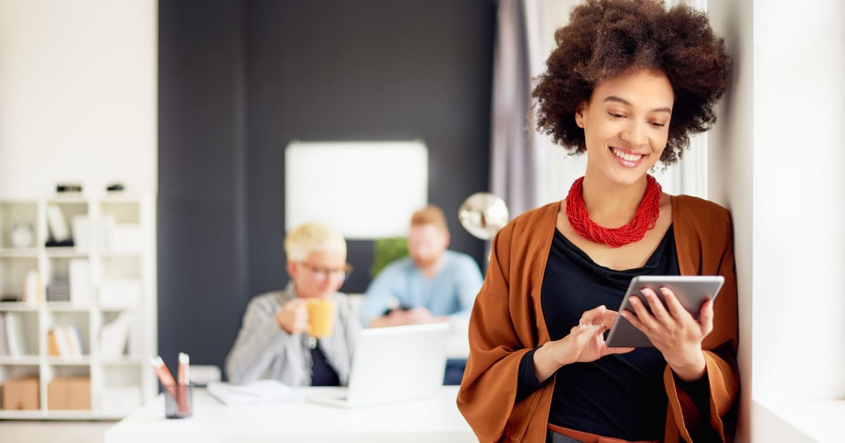 7 Things Professional People Make Sure They Do at Work