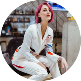 Hannah Moon, Wardrobe Stylist