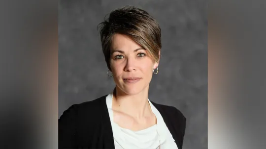 Andrée Lee