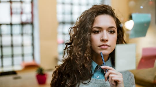 woman concentrating on to dos