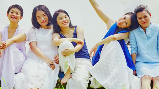 Screenshot from https://www.youtube.com/watch?time_continue=49&v=Rqt2rZ99X4U