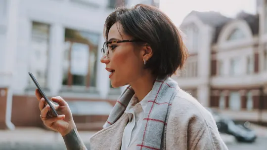 8 Phrases You’re Using That Accidentally Minimize Your Coworkers