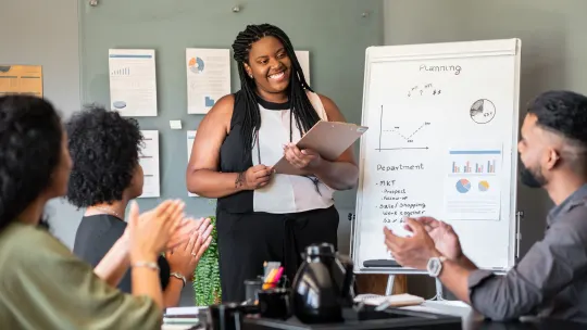 I’m a Confidence Expert — This is How I Help My Clients Fix the Most Common Presence Mistake I See