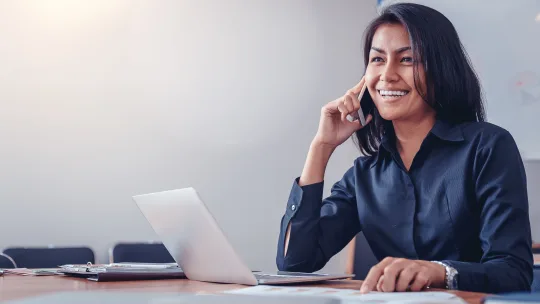 Woman talking to coworker
