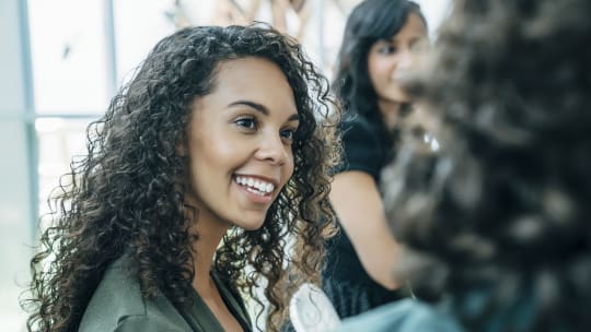 women networking at a leadership conference