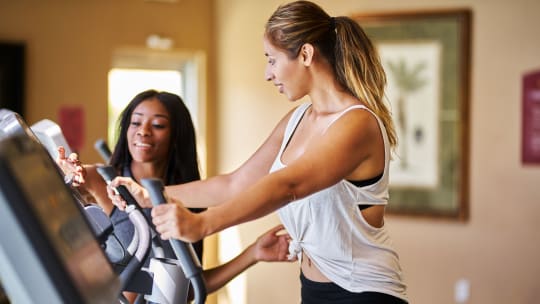 Personal trainer working