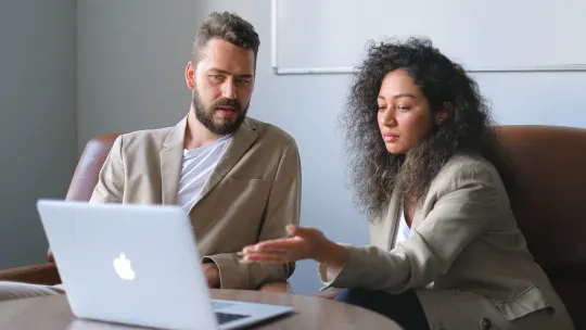manager and employee having a discussion