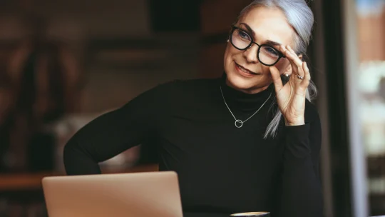 woman on laptop