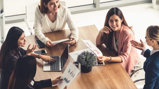 Female financial advisors