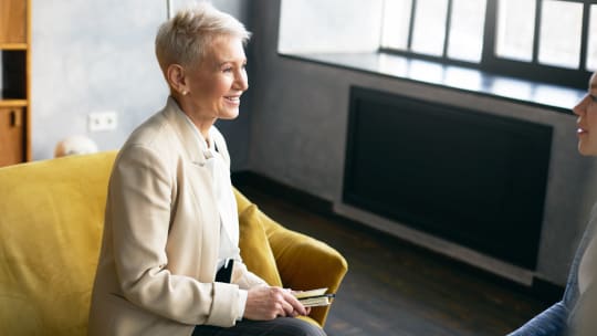 employee and manager in a performance evaluation