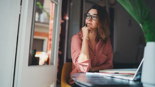 4 Signs 2021 is the Perfect Time For You to Quit Your Job and Find a New One