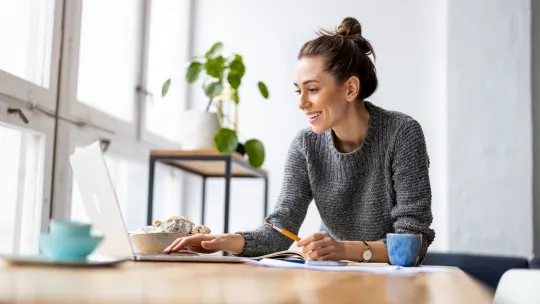 woman at her laptop
