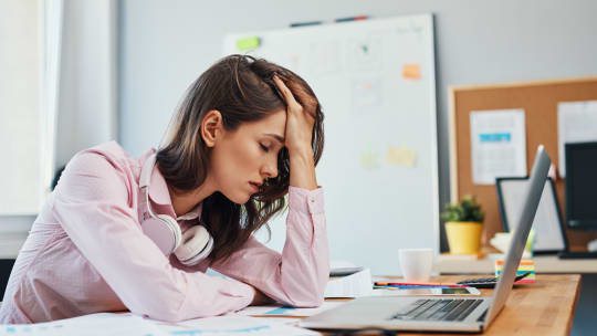 woman with low self-confidence at work