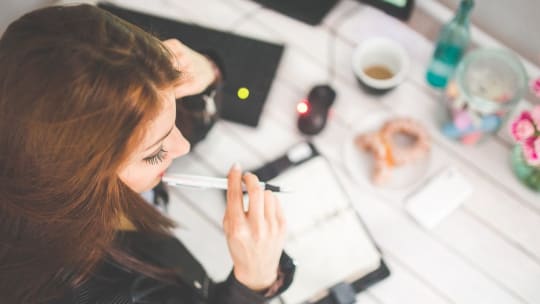 woman planning her budget