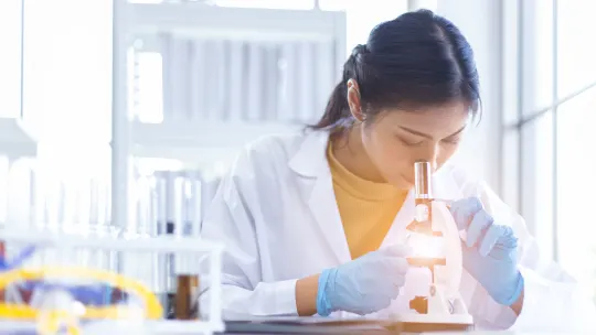 woman working in science lab