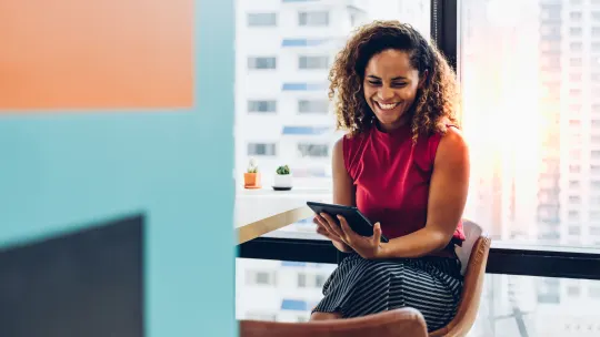 7 Things Highly Confident People Avoid Doing in Meetings