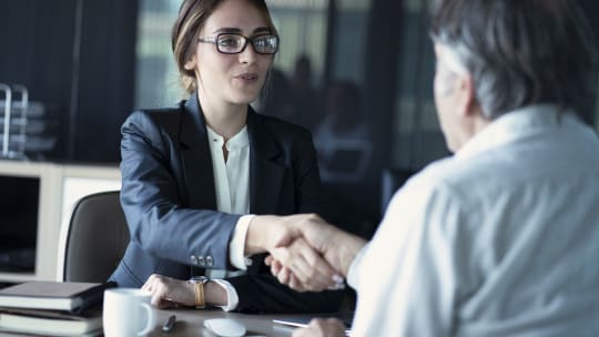 woman giving notice to manager