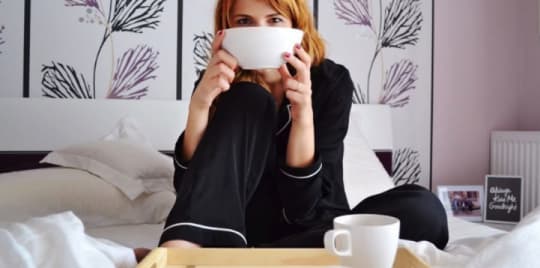 woman drinking coffee