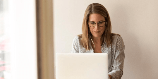 woman working on laptop