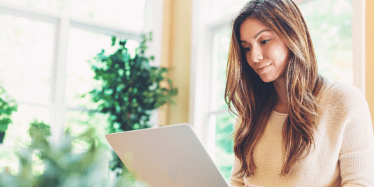 woman working on laptop