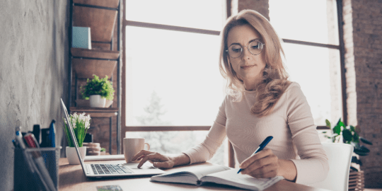 hiring manager write a rejection email