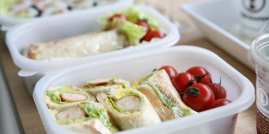 lunch, boxed lunch, school lunch