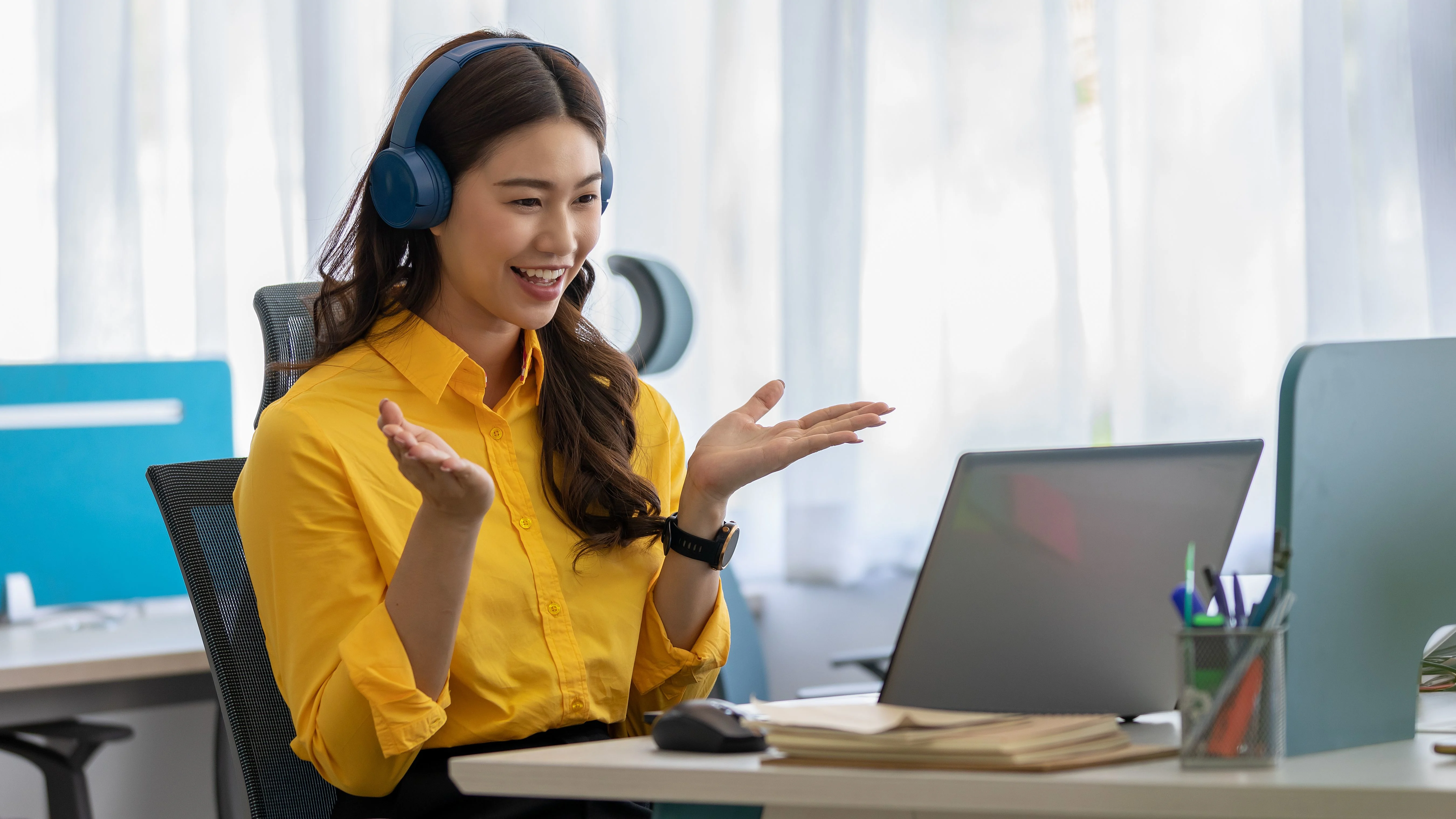 IT job candidate answering an interview question