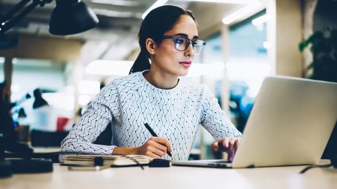 9 Things That Have Absolutely No Business Being on Your LinkedIn