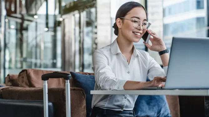 Woman on laptop