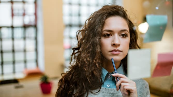 woman concentrating on to dos