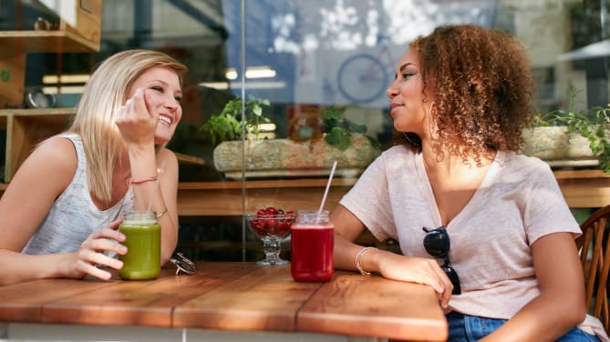 Friends at a cafe