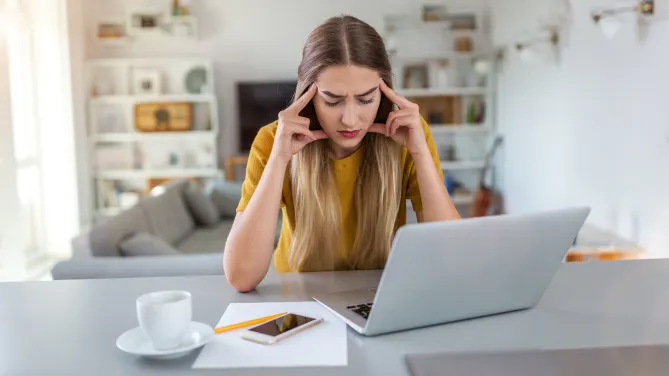 5 Industries Where People Burnout the Fastest