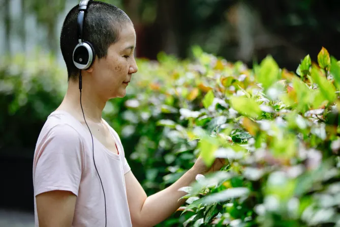 woman with headphones