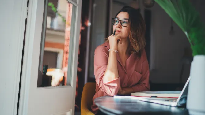 4 Signs 2021 is the Perfect Time For You to Quit Your Job and Find a New One