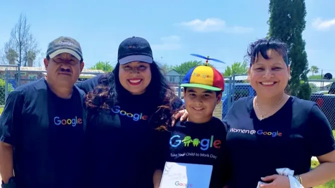 Claudia Zamora and family.
