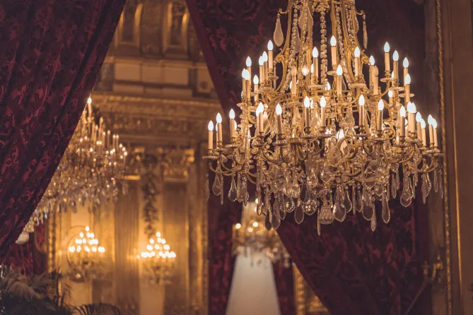 Join me for "An Evening of Elegance: Virtual Dress Up Party!