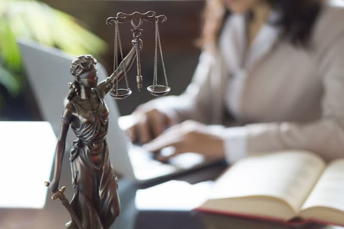 The traditional image of a lawyer pulling 80-hour weeks in a high-rise office doesn’t exactly scream “work-life balance,” but...