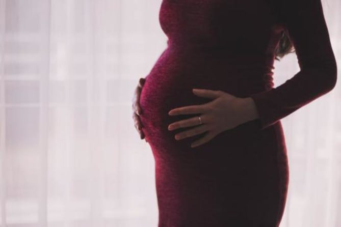 pregnant 