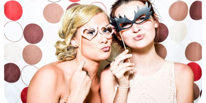 Women in Photobooth