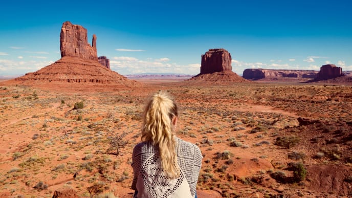 woman looking at the Arizona desert